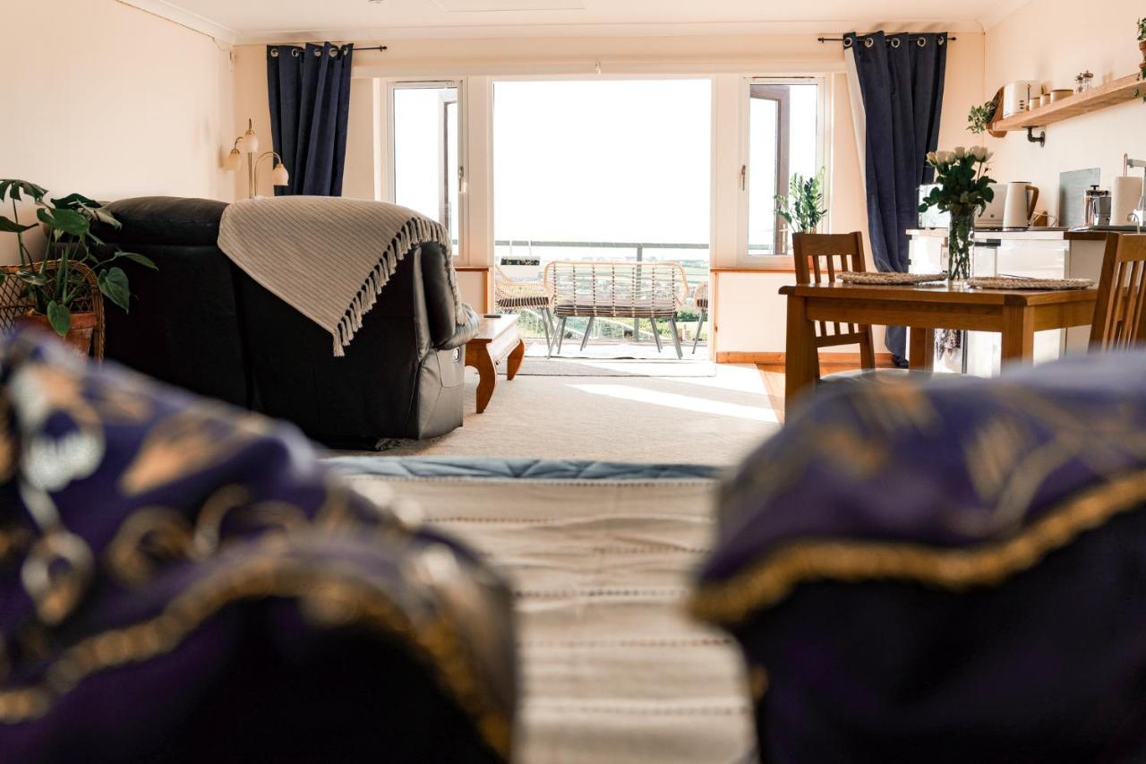 Spacious Sea-View Apt. Overlooking St Ives Bay Gwithian Esterno foto